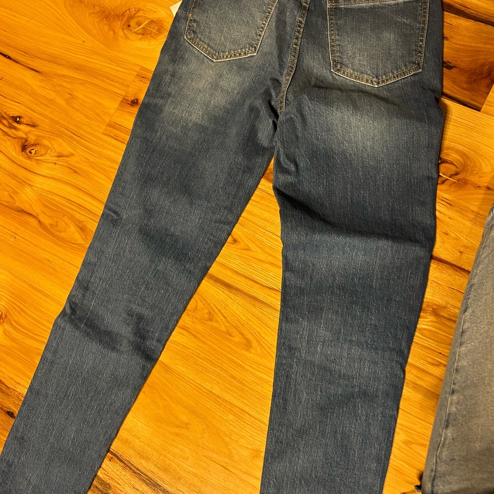 Jeans - Picture 8 of 8